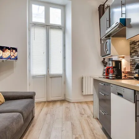 Gambetta Apartment *